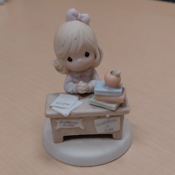 Other - Porcelain Schoolgirl Figurine with Books and Apple - Pale Pastels
